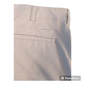 Nike Golf Dri-Fit Tan Pinstripe Shorts Men's 36 X 7 Inseam Excellent Condition!